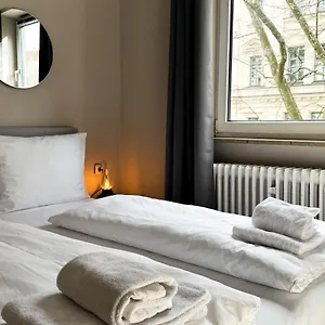 Sendlinger Tor Otel